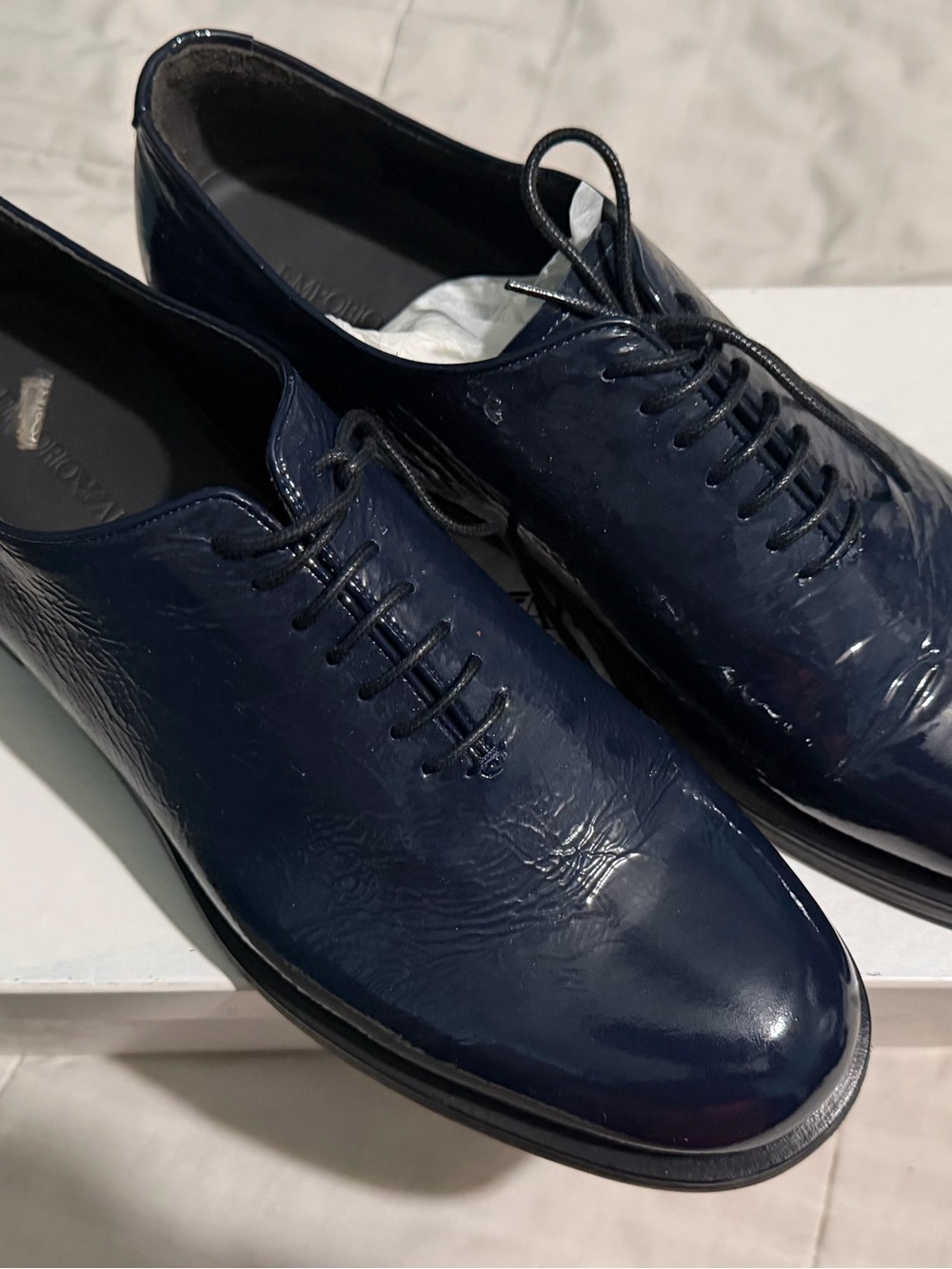 Emporio Armani Navy Patent Leather Lace-Up Oxfords// shiny dark navy blue